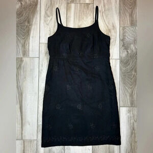 GAP Vintage Floral Embroidered Little Black Dress Y2K vibes